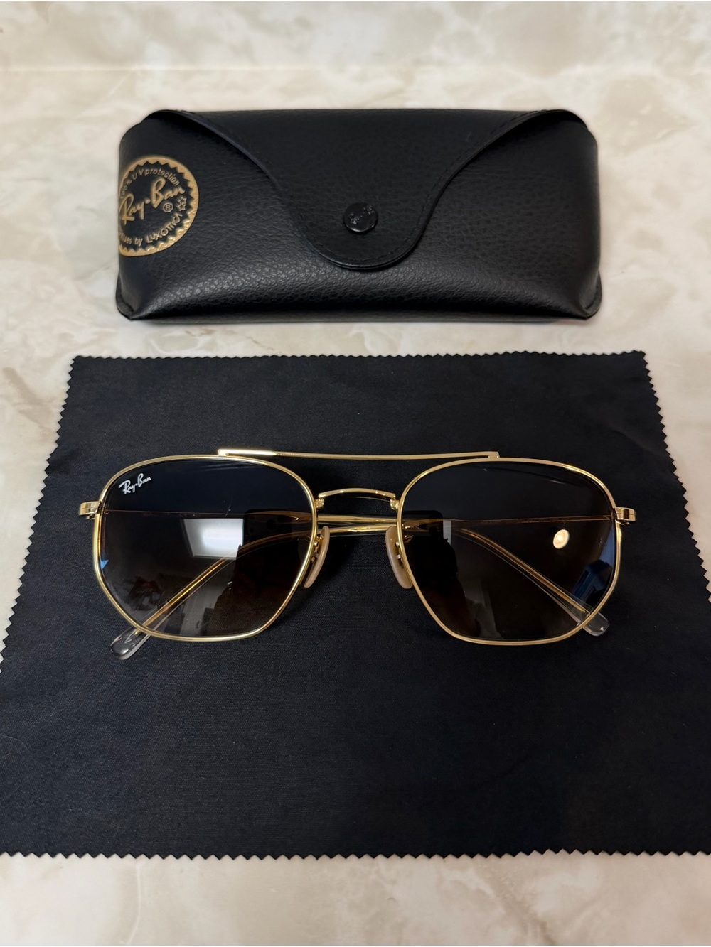 Rayban RB3707 in Polished Arista Gold